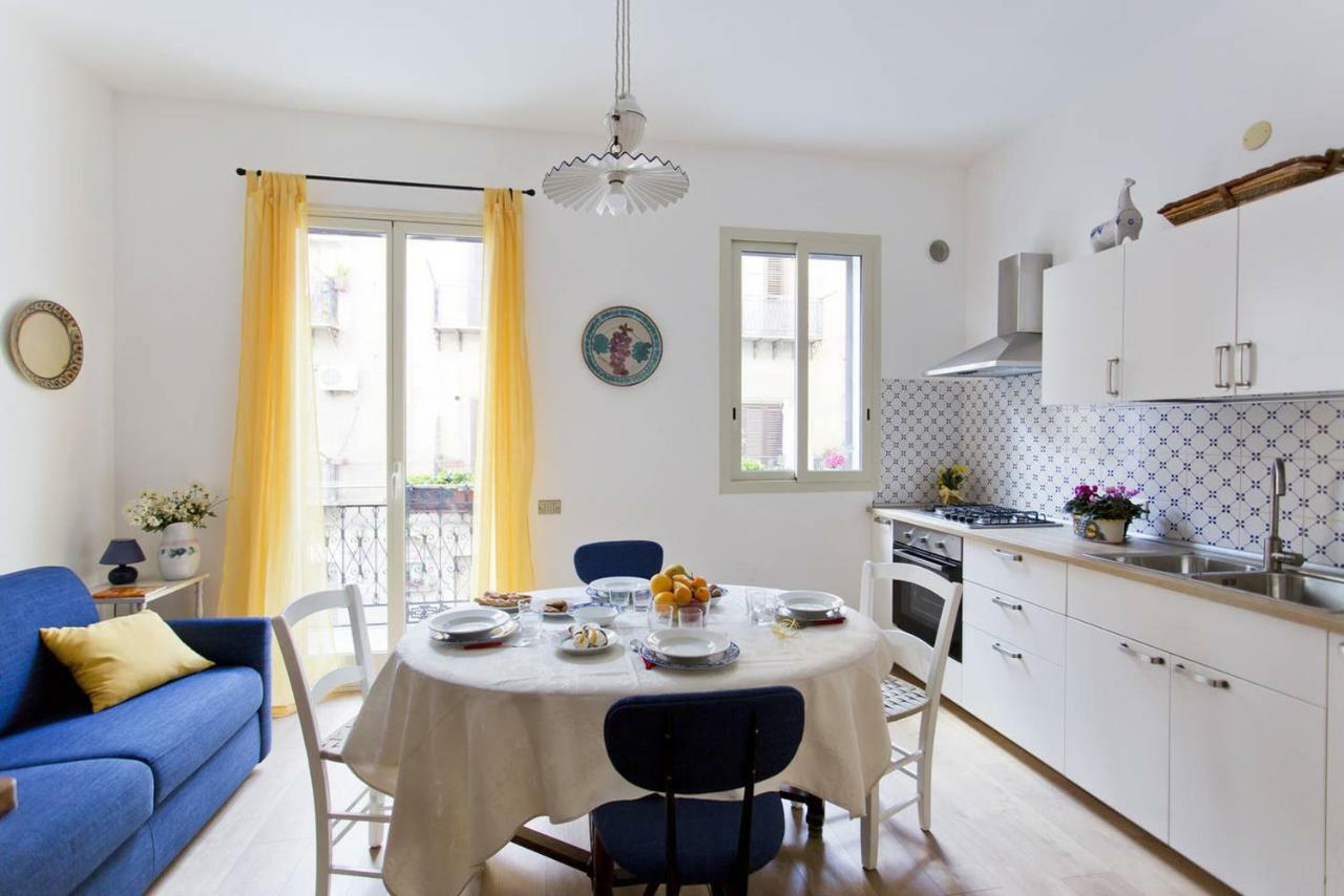 Il Geranio Blu Apartment Palermo Luaran gambar