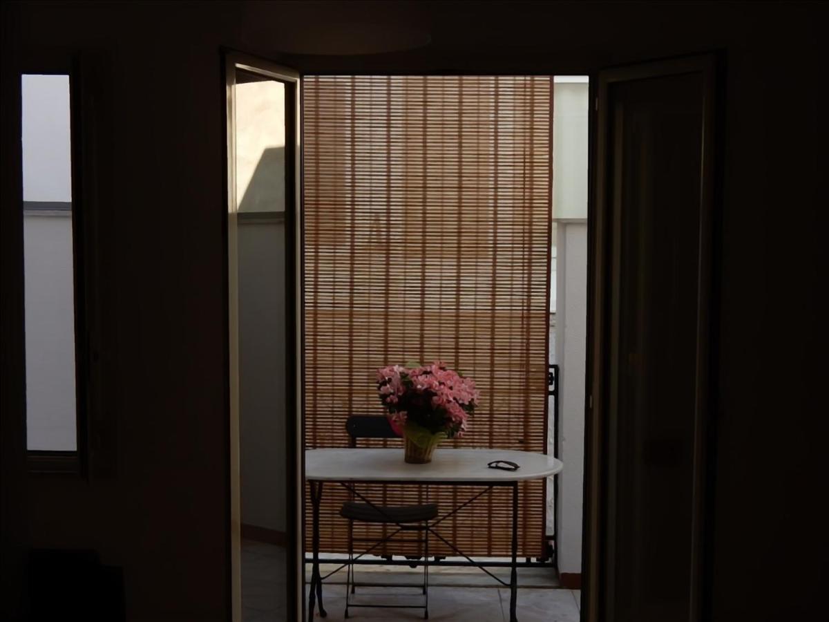 Il Geranio Blu Apartment Palermo Luaran gambar